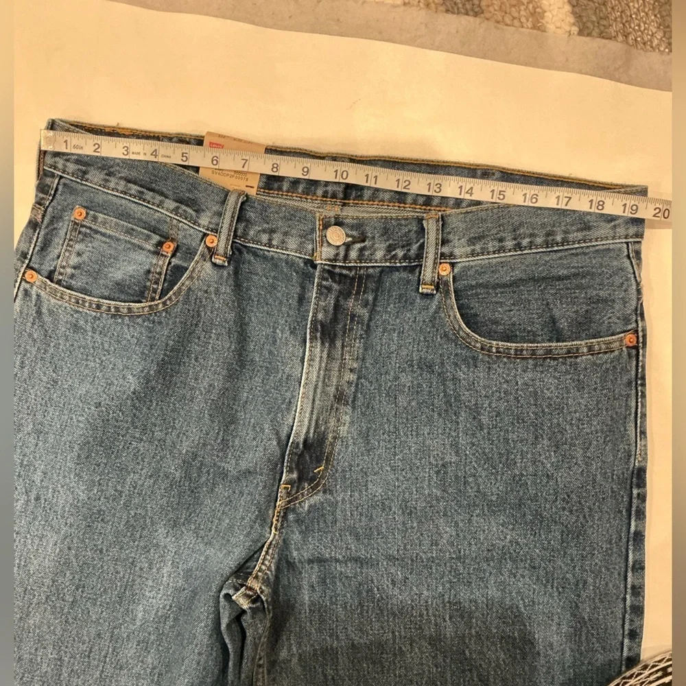 Levi's Strauss 550 Relaxed Fit Jeans High Waist Straight Leg Size 38 x 34  New